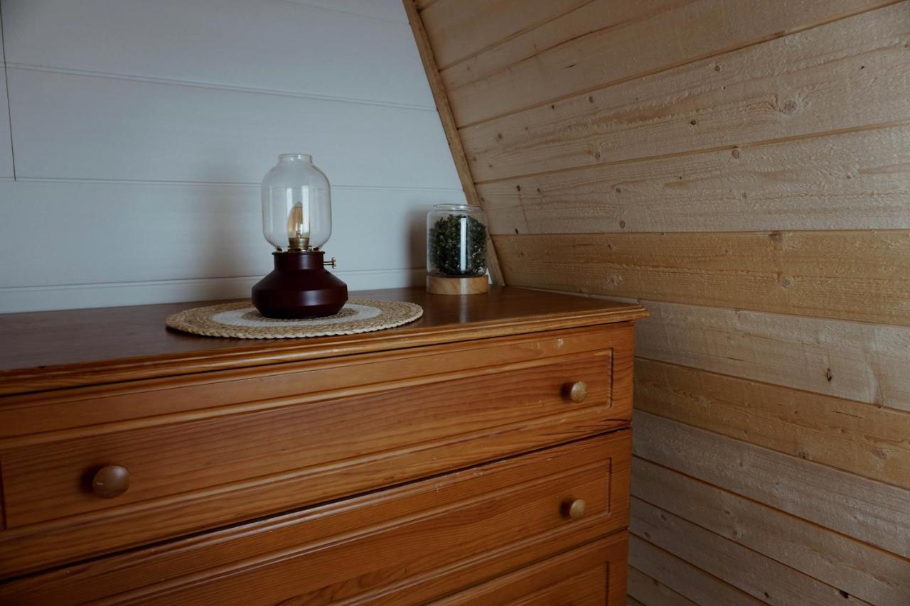 Le Chalet Tipi Avec Jacuzzi Et Jardin Troyes Exterior foto